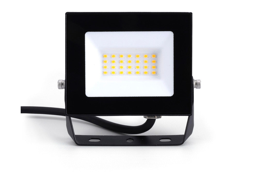 COMPACT SLIM FLOODLIGHT 20W 2000LM 3000K 120 BEAM 100LM/W IP65 IK08 INTEGRAL LED BLACK - ILFLE003