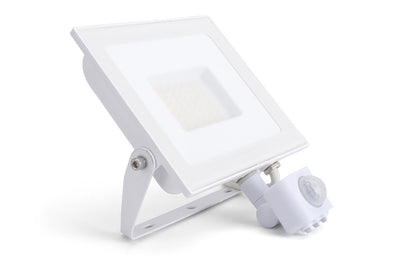 COMPACT SLIM FLOODLIGHT PIR 50W 5000LM 4000K 120 BEAM 100LM/W IP65 IK08 INTEGRAL LED WHITE - ILFLE044