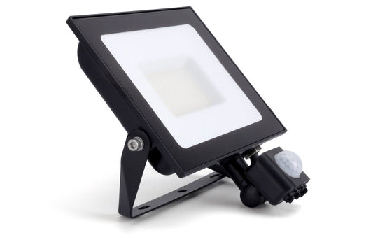 COMPACT SLIM FLOODLIGHT PIR 50W 5000LM 4000K 120 BEAM 100LM/W IP65 IK08 INTEGRAL LED BLACK - ILFLE043