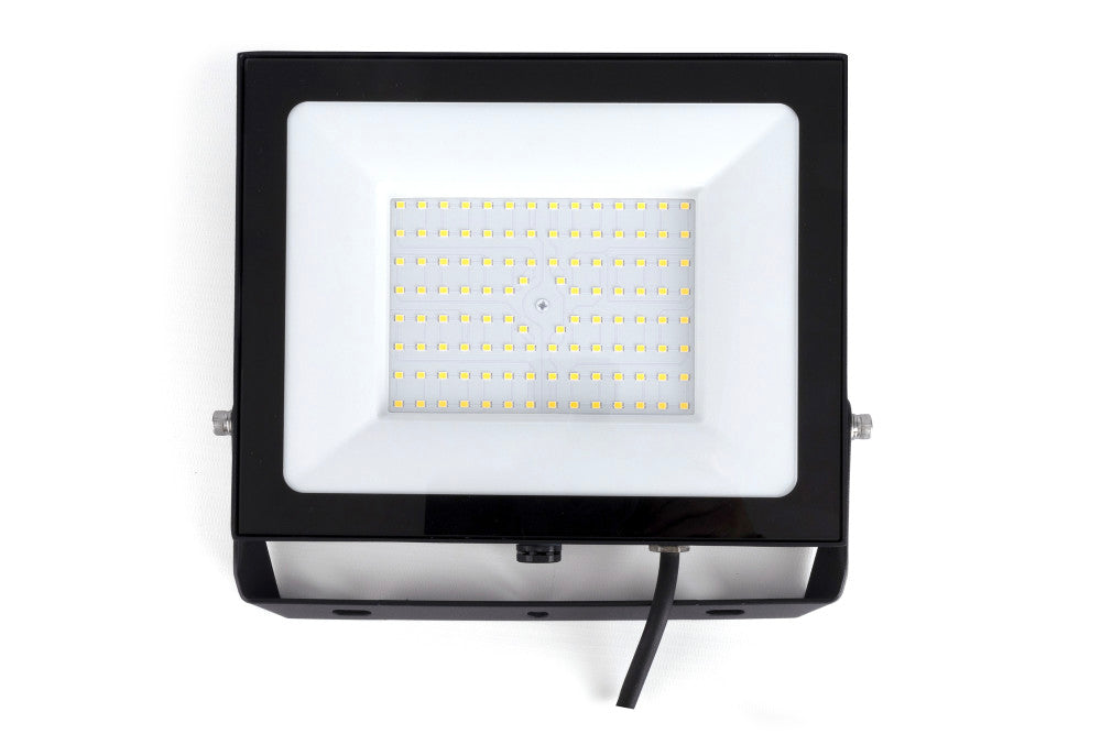 COMPACT SLIM FLOODLIGHT 100W 10000LM 4000K 120 BEAM 100LM/W IP65 IK08 INTEGRAL LED BLACK - ILFLE023