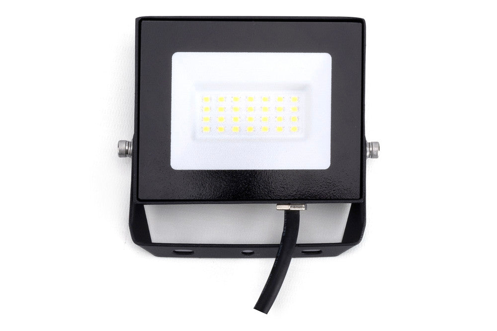 COMPACT SLIM FLOODLIGHT 20W 2000LM 4000K 120 BEAM 100LM/W IP65 IK08 INTEGRAL LED BLACK - ILFLE017