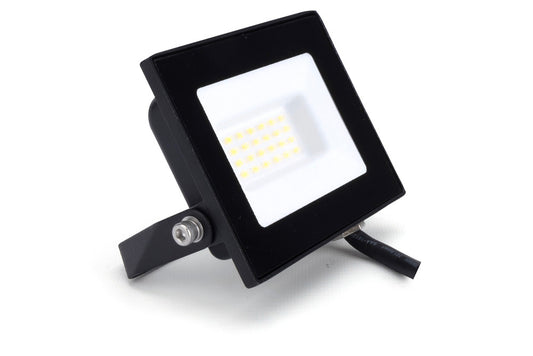 COMPACT SLIM FLOODLIGHT 20W 2000LM 4000K 120 BEAM 100LM/W IP65 IK08 INTEGRAL LED BLACK - ILFLE017