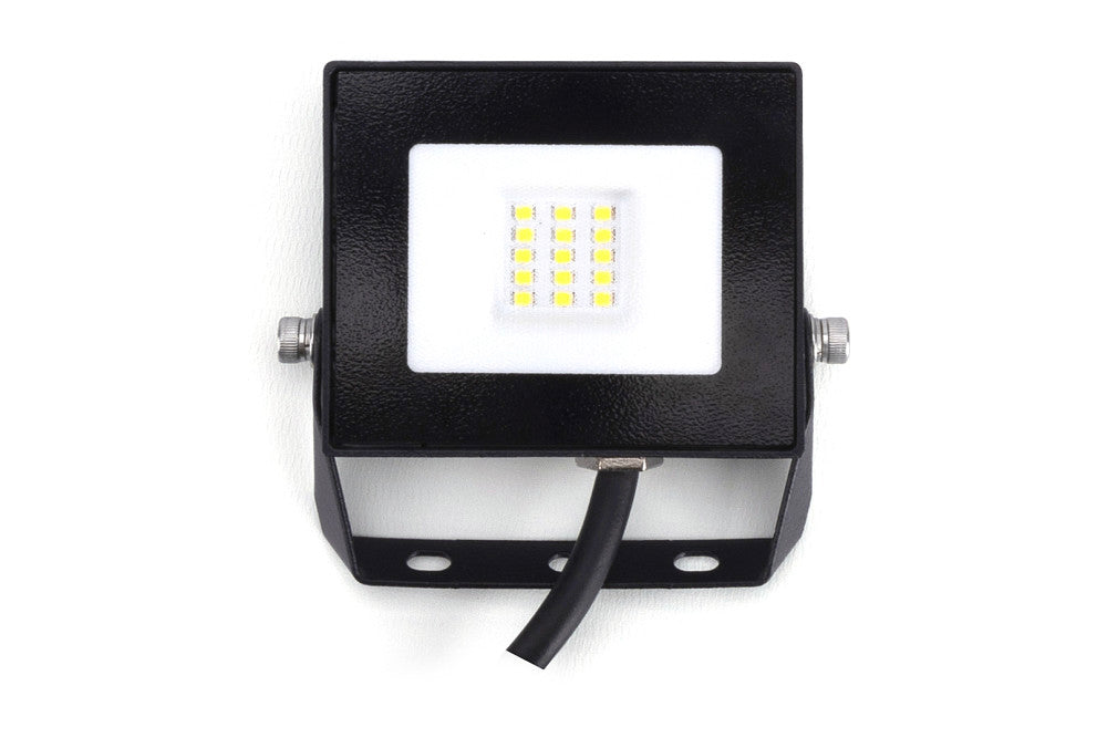 COMPACT SLIM FLOODLIGHT 10W 1000LM 4000K 120 BEAM 100LM/W IP65 IK08 INTEGRAL LED BLACK - ILFLE015