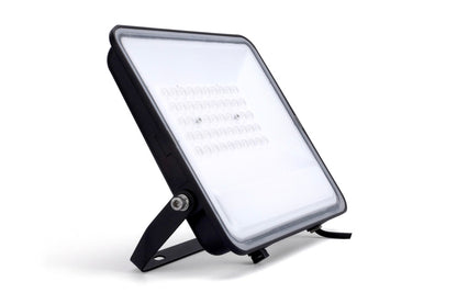 PRECISION PLUS 2 FLOODLIGHT PC LENS 150W 24000LM 3000K 90 BEAM 160LM/W IP65 IK08 INTEGRAL LED BLACK - ILFLF002