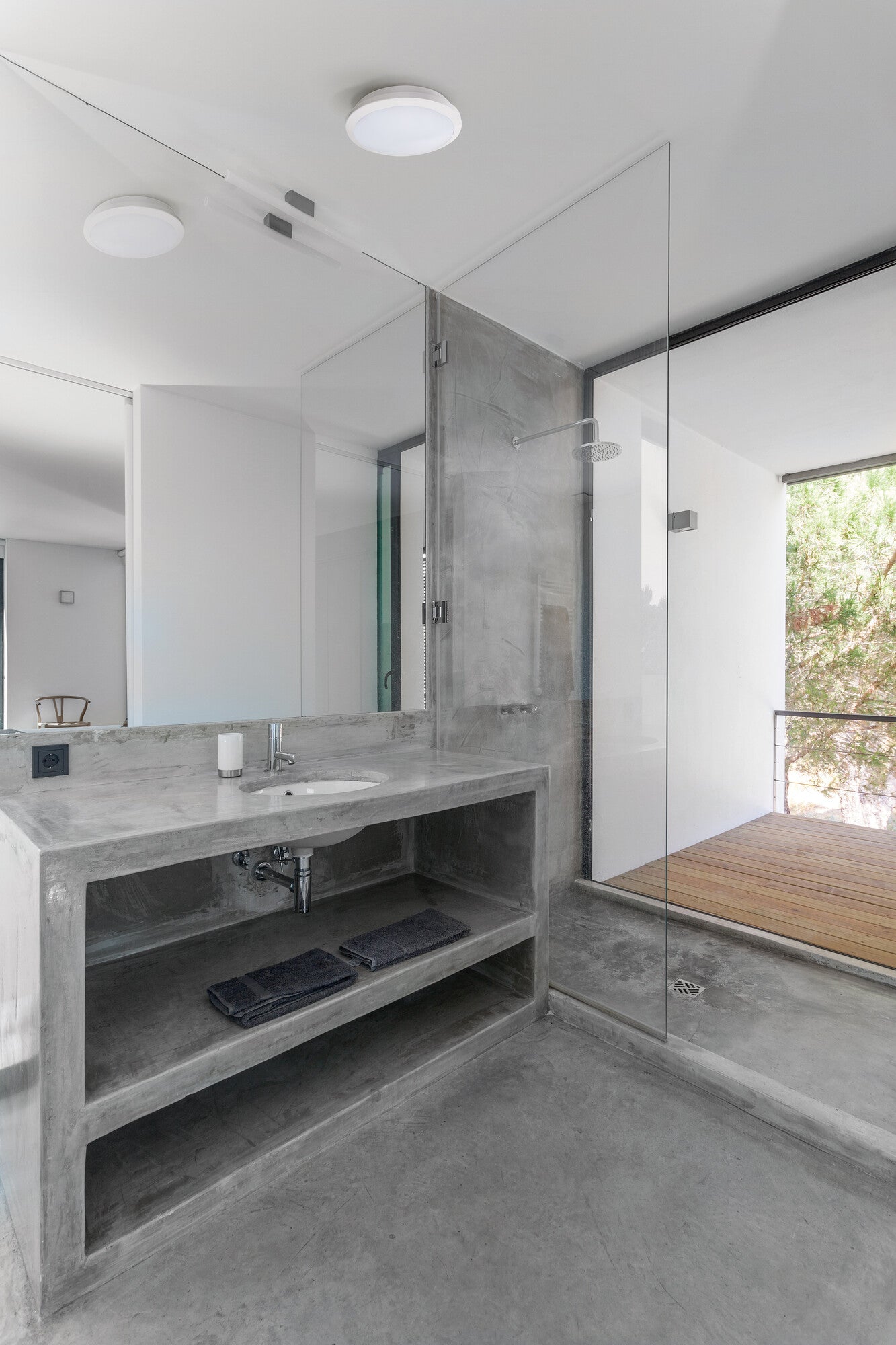 Ceiling-mounted LED light fitting DABA PRO