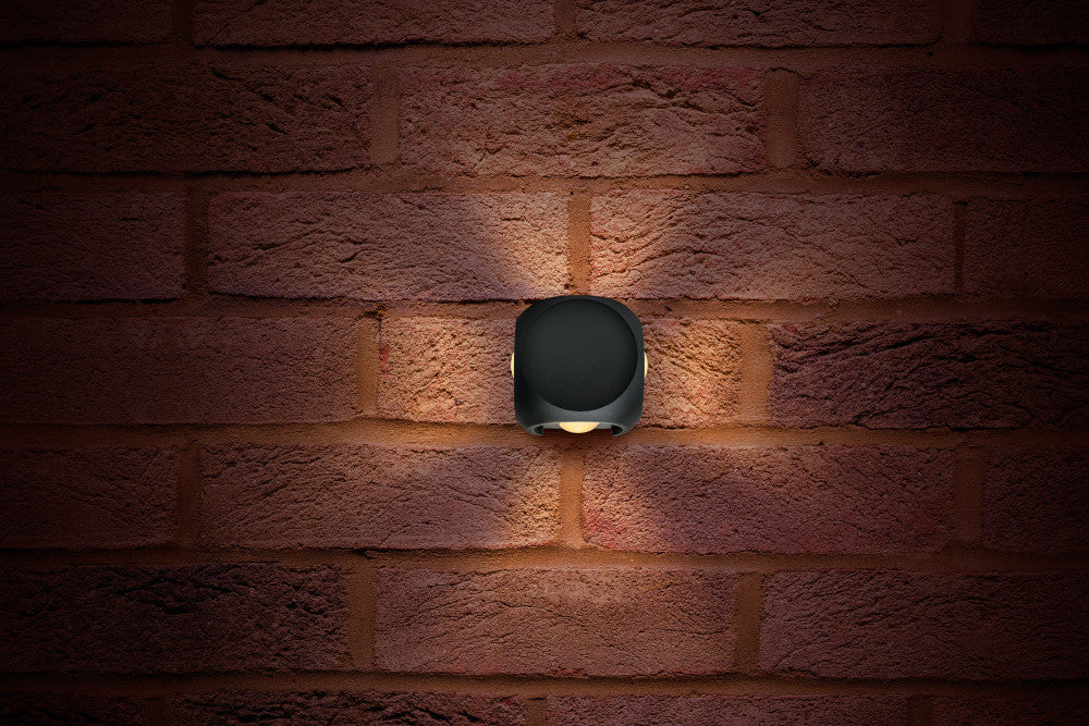 OUTDOOR DECORATIVE WALL LIGHT CROSSCUBE IP54 360LM 8W 3000K 4 WAY LIGHT DARK GREY INTEGRAL - ILDEB035