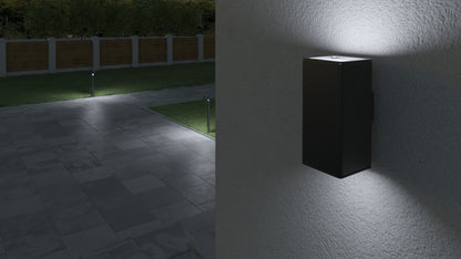 Garden light fitting with replaceable light source GORI