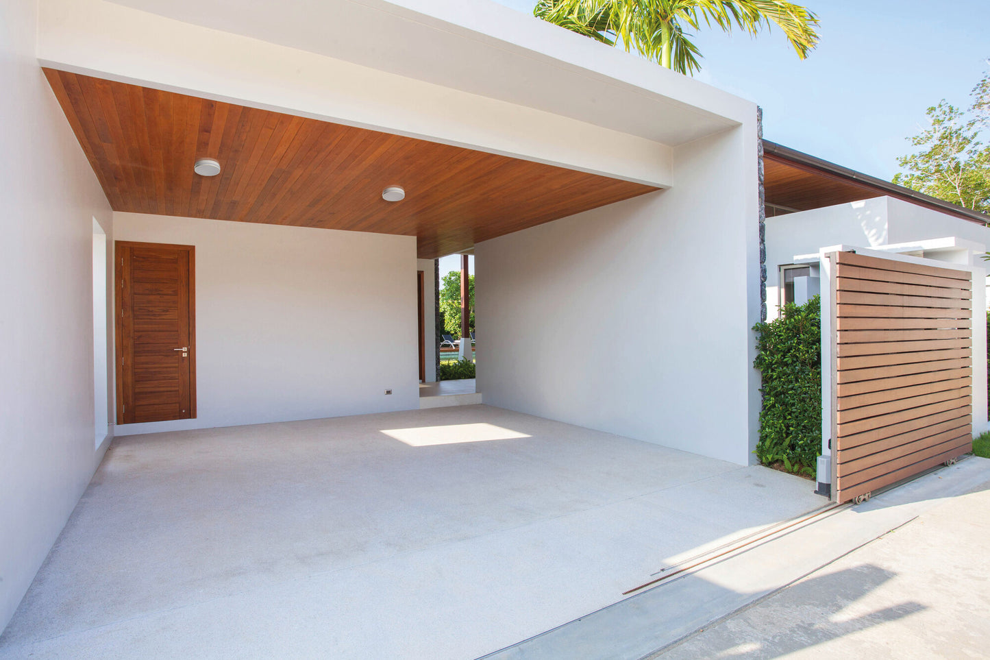 Ceiling-mounted LED light fitting BENO LED