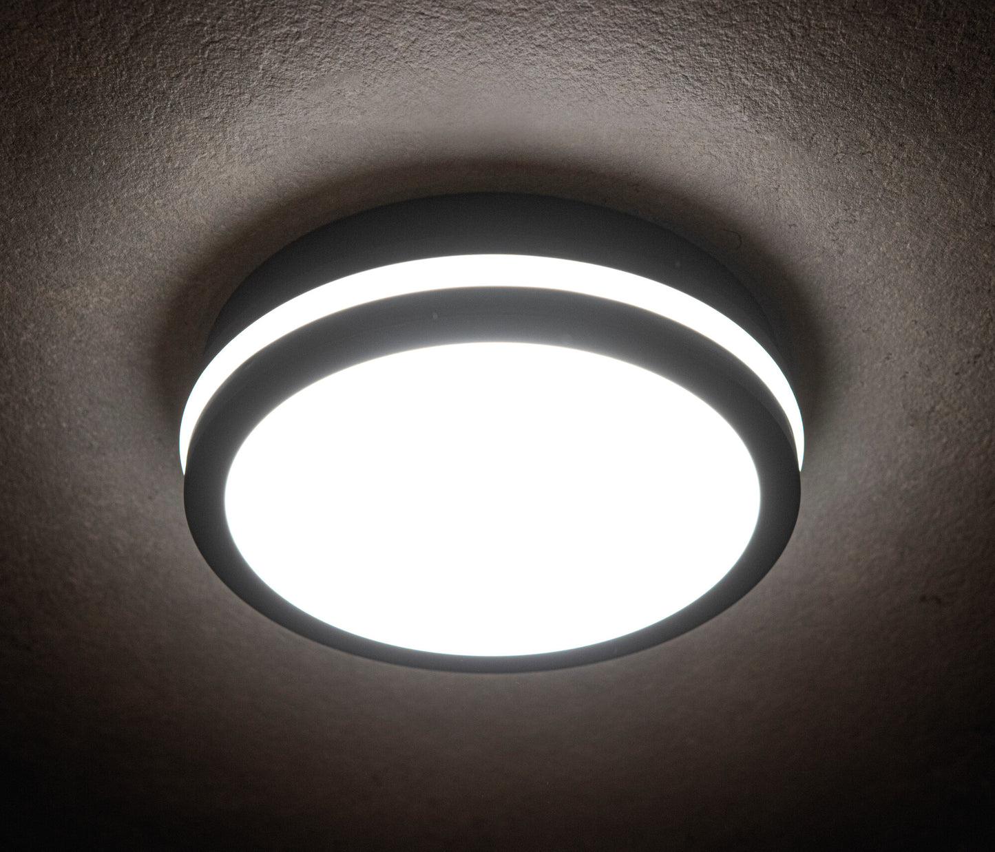 Ceiling-mounted LED light fitting BENO LED