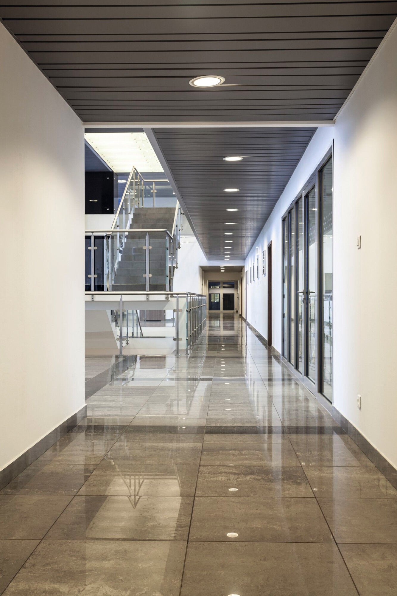 Downlight fitting ROUNDA V2LED