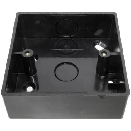 32mm 1 Gang Universal Skt box Radius (Black)