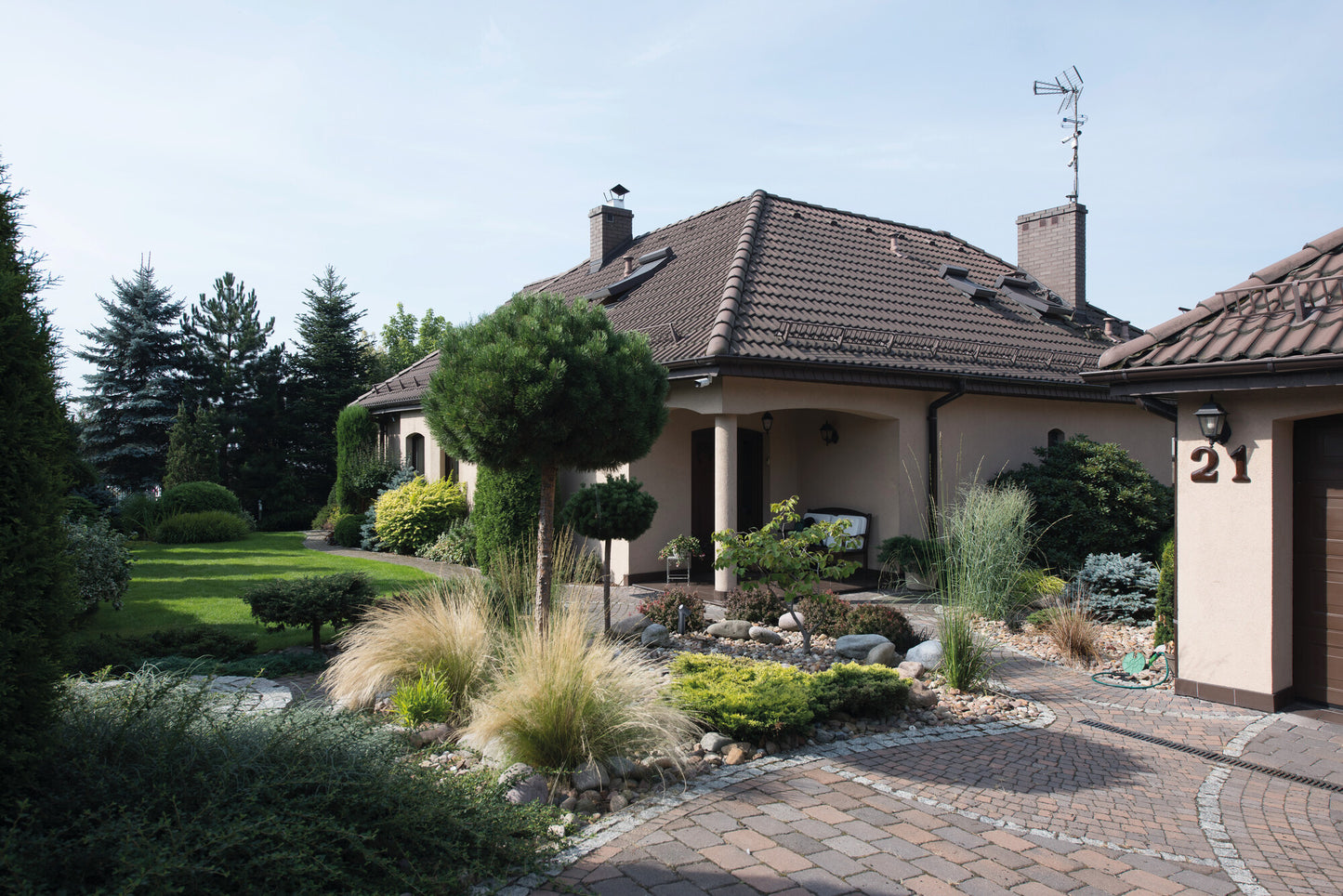 Garden light fitting with replaceable light source USTI SP