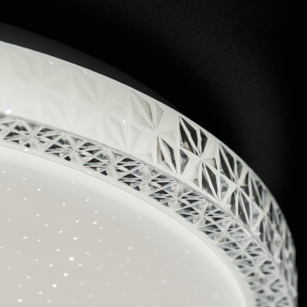 Ceiling-mounted LED light fitting LUMKO LED