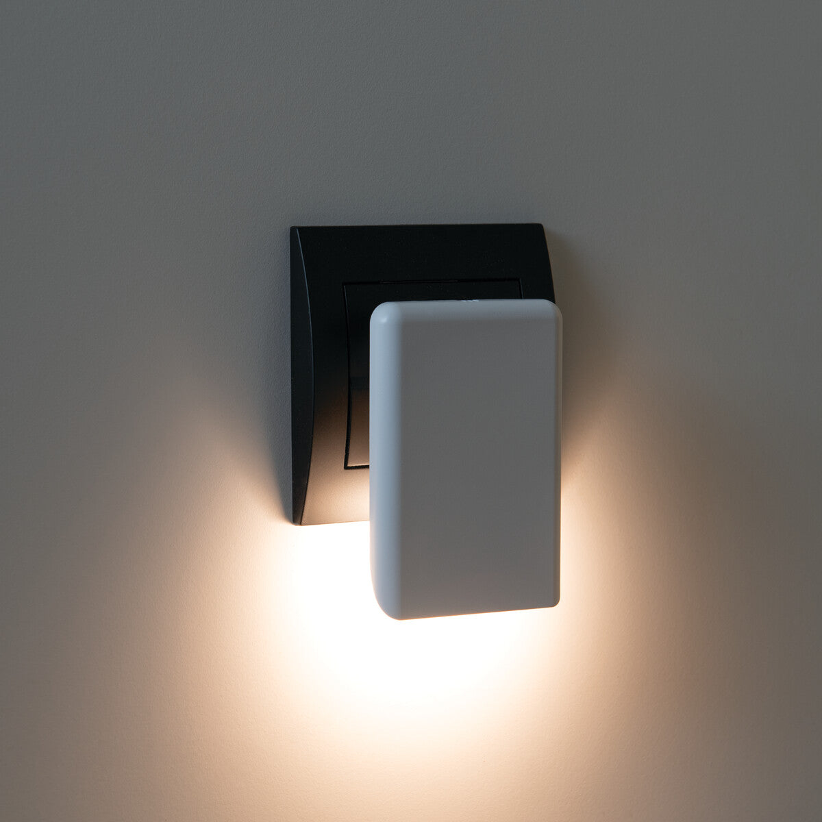 LED plug-in lamp ORISA LED