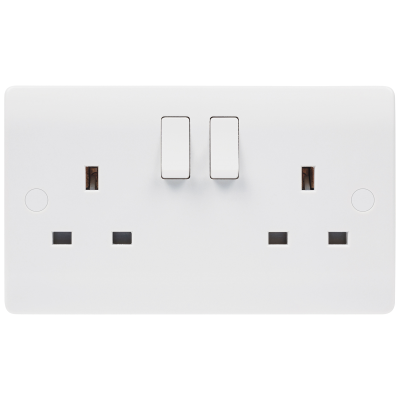 Median - Socket, 2 Gang (2G) SP Switched