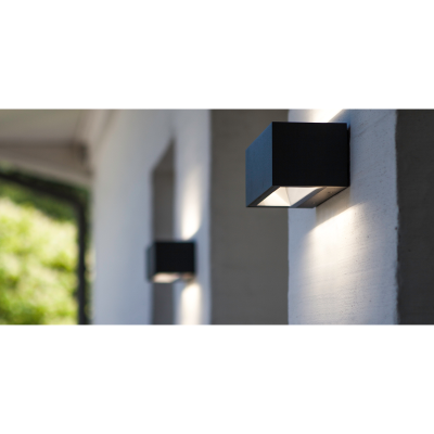 Wall Light, LED Bidirectional 4000K 1240lm IP54, c/w Clear Glass Diffuser