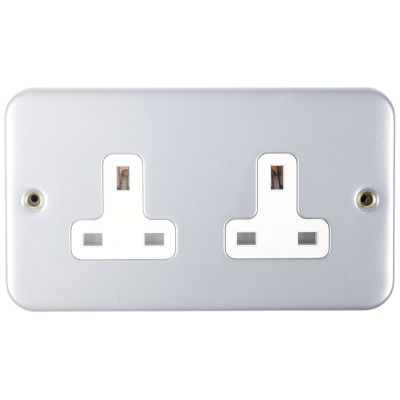 Socket, 2 Gang (2G) Unswitched
