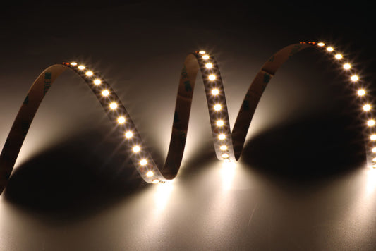 ULTRA LONG STRIP IP20 20M 3000K 24V 11W/M 935LM/M 120LED/M 10MM WIDTH 120 BEAM BAG PACK - ILSTWHIA141E