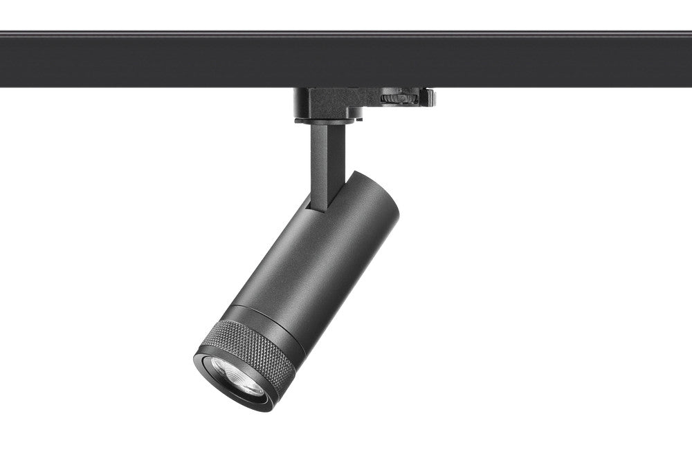 FOCUSPRO 8W BLACK LED SPOT LIGHT NON-DIMMABLE ZOOMABLE BEAM ANGLE 18-50 DEG TRACK MOUNTED 3 CIRCUIT 4000K 131MM CRI90 500LM 93LM/W 220-240V - ILTSL005