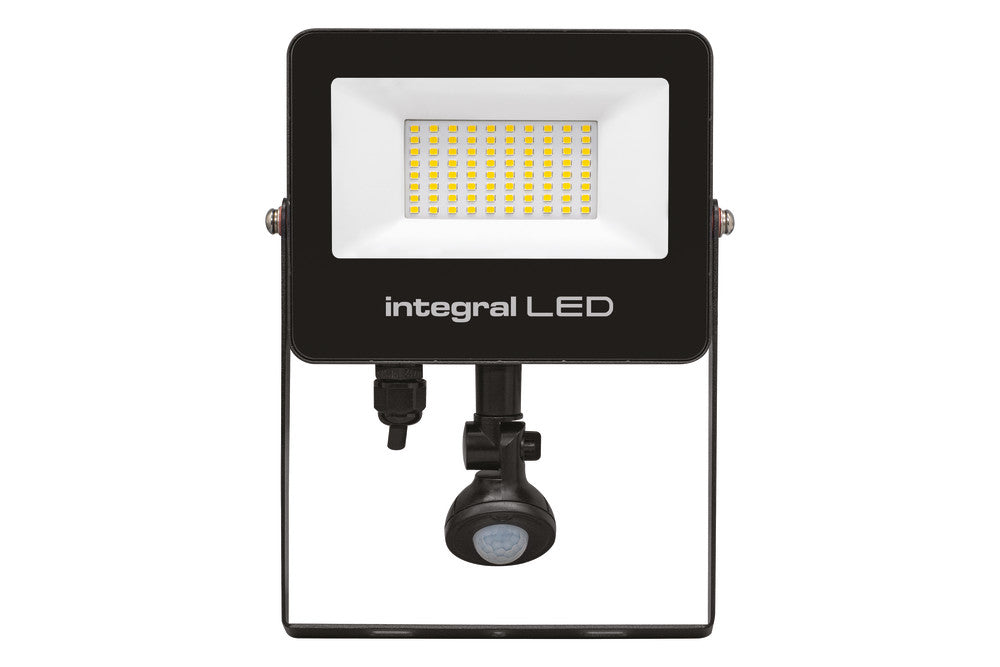 SUPER SLIM 2 FLOODLIGHT IP67 5000LM 50W 4000K PIR 120° NON-DIMM 100LM/W BLACK INTEGRAL - ILFLC243