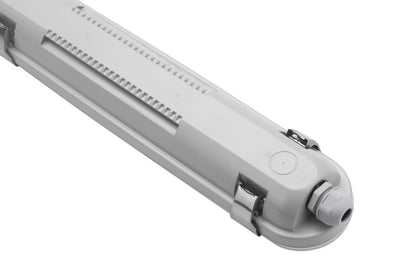 VAPOURLITE 6FT IP65 IK08 38W/68W 4000K/5000K/6500K 120 BEAM ANGLE 130LM/W NON_DIMM EMERGENCY / SENSOR - ILBTD214